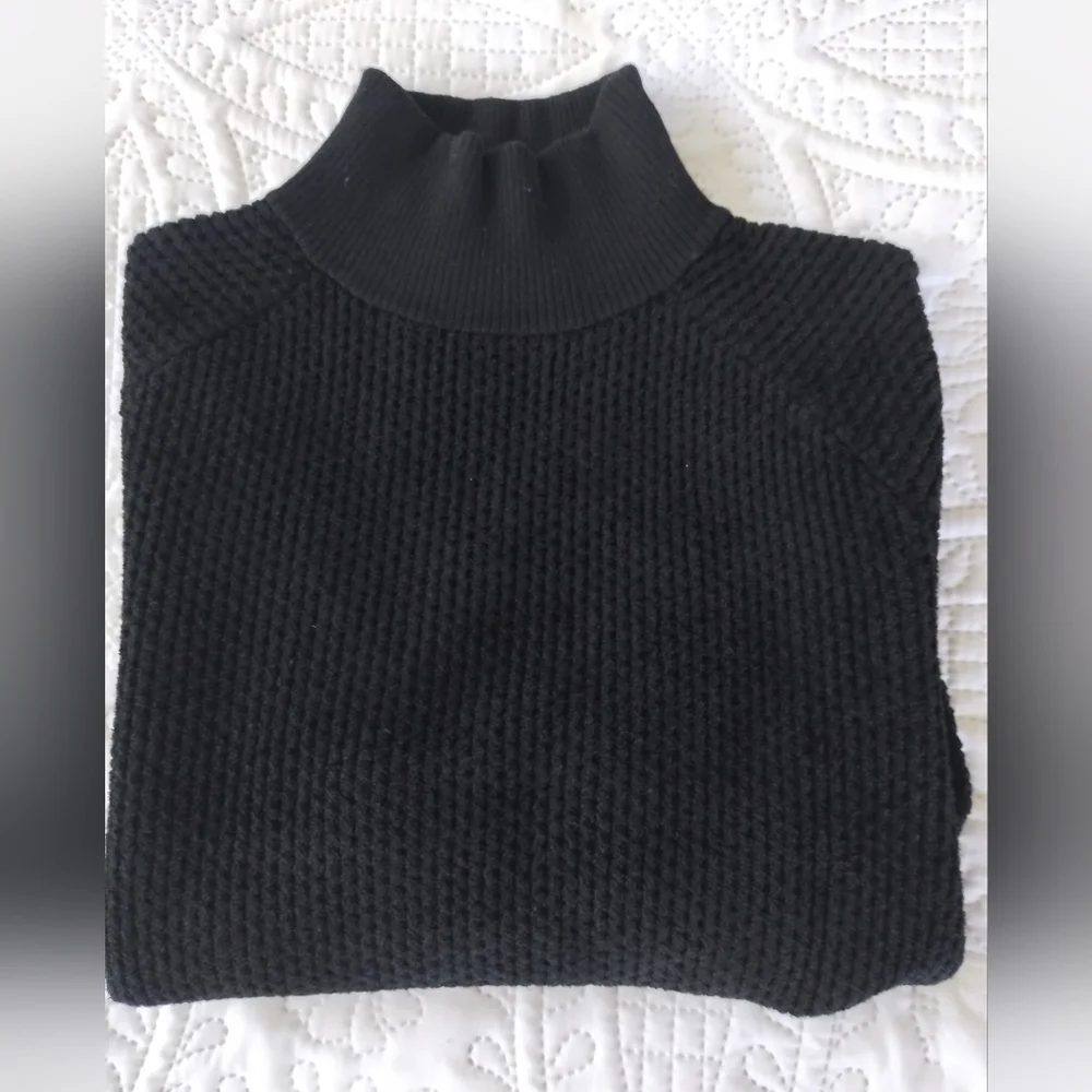 Frame Black Turtle Neck Sweater XS